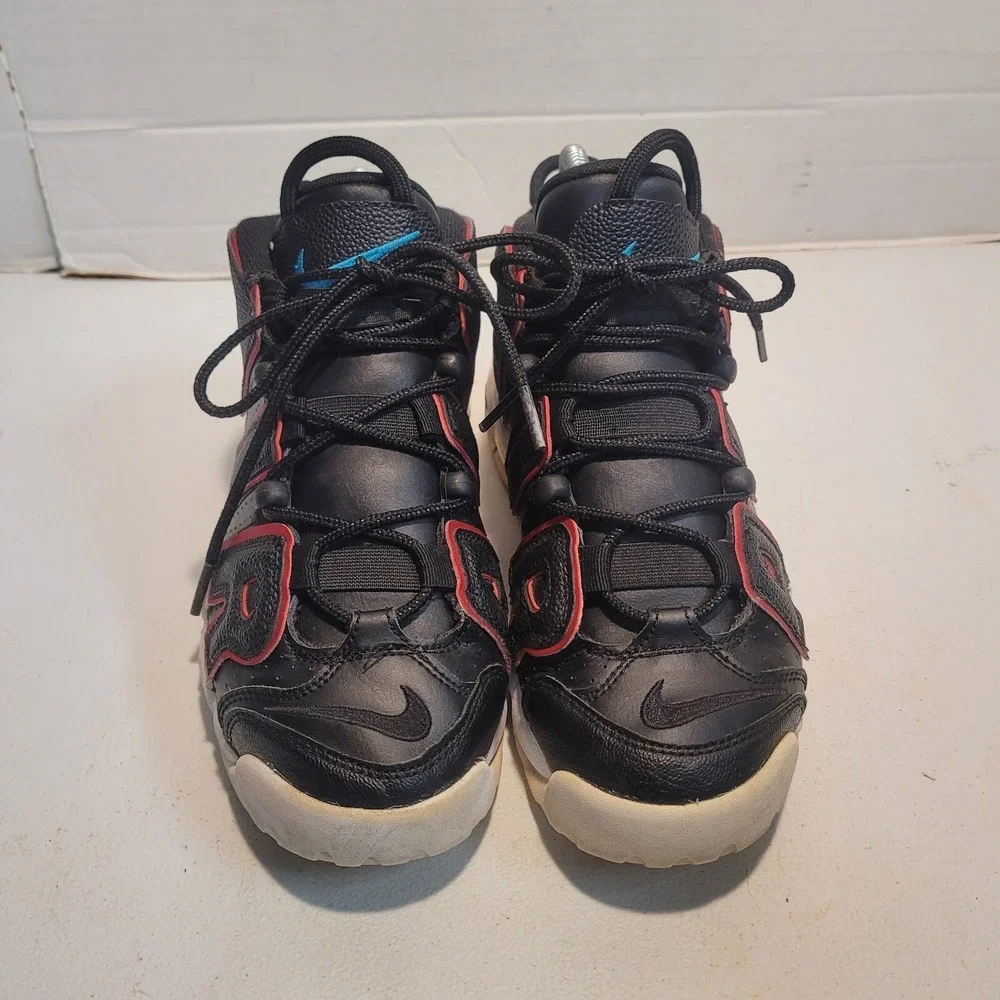 Nike Air More Uptempo GS Bred Size 6.5Y DJ4610-001 Used